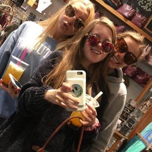 Meet your Posher, Heidi